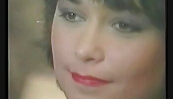 Carina ragazza asiatica ama essere scopata video porno di vecchie con giovani all'aperto