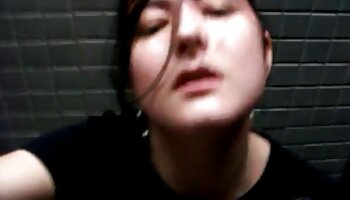 Ebony Tranny Adrielly porno vecchie troie Bronze fa pagare il tuttofare per averla disturbata